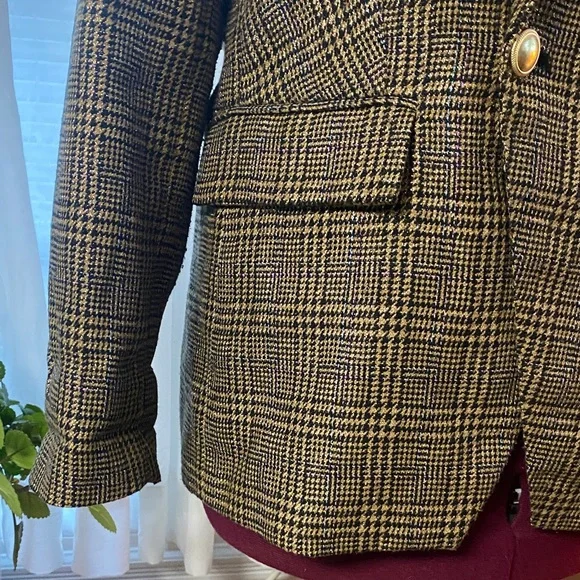 Nine West Brown Plaid Blazer with Gold Buttons - Picture 6 of 14